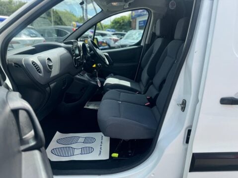 Peugeot Partner 1.6 BlueHDi 854 Professional L1 5dr 18