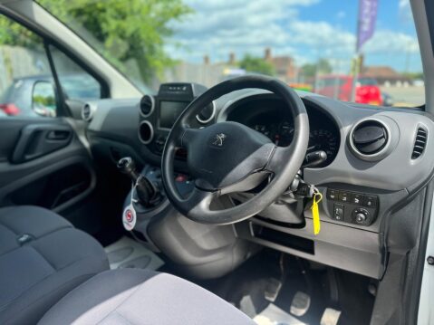 Peugeot Partner 1.6 BlueHDi 854 Professional L1 5dr 14