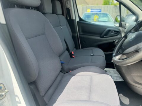 Peugeot Partner 1.6 BlueHDi 854 Professional L1 5dr 15