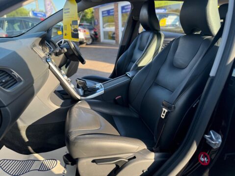 Volvo V60 2.4 D4 Lux Nav Auto AWD Euro 6 (s/s) 5dr 28
