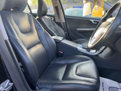 Volvo V60 2.4 D4 Lux Nav Auto AWD Euro 6 (s/s) 5dr 18