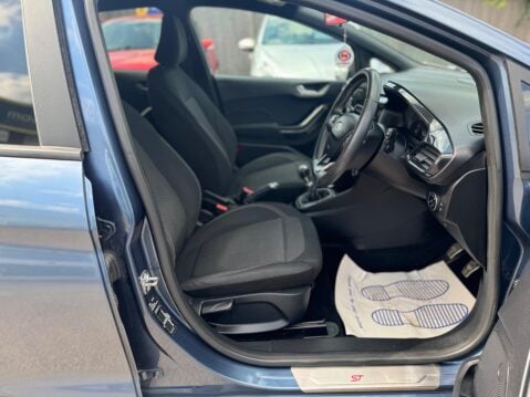 Ford Fiesta 1.0T EcoBoost ST-Line Euro 6 (s/s) 5dr 14
