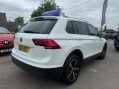 Volkswagen Tiguan 2.0 TDI SE DSG 4Motion Euro 6 (s/s) 5dr 9