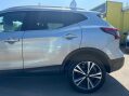 Nissan Qashqai 1.3 DIG-T N-Connecta Euro 6 (s/s) 5dr 16