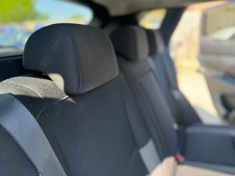 Nissan Qashqai 1.3 DIG-T N-Connecta Euro 6 (s/s) 5dr 27