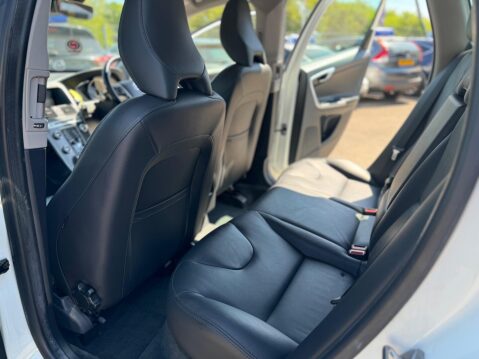 Volvo XC60 2.0 D4 SE Lux Nav Auto Euro 6 (s/s) 5dr 26