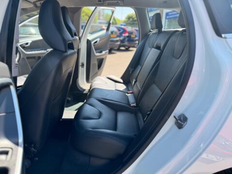 Volvo XC60 2.0 D4 SE Lux Nav Auto Euro 6 (s/s) 5dr 27