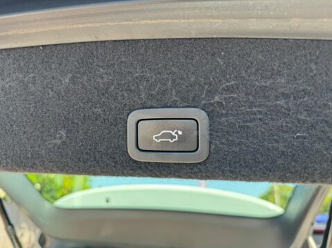Volvo XC60 2.0 D4 SE Lux Nav Auto Euro 6 (s/s) 5dr 25