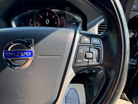 Volvo XC60 2.4 D5 R-Design Lux Nav Auto AWD Euro 6 (s/s) 5dr 27