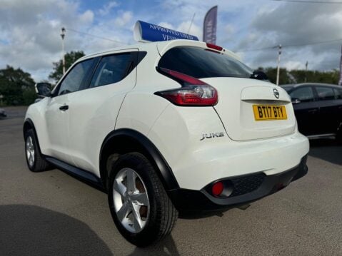 Nissan Juke 1.6 Visia Euro 6 5dr 10