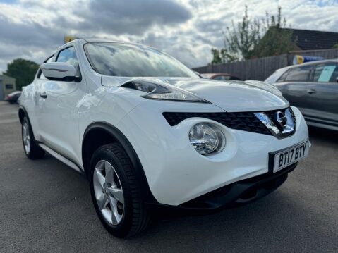 Nissan Juke 1.6 Visia Euro 6 5dr 4