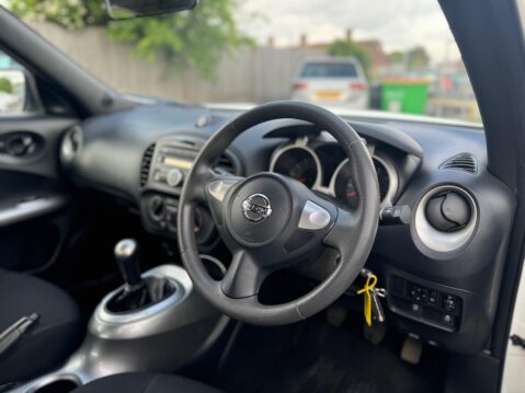 Nissan Juke 1.6 Visia Euro 6 5dr 14