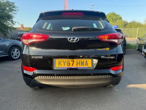 Hyundai TUCSON 1.6 GDi Blue Drive SE Nav Euro 6 (s/s) 5dr 9