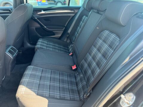 Volkswagen Golf 2.0 TDI BlueMotion Tech GTD Euro 6 (s/s) 5dr 23