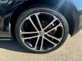 Volkswagen Golf 2.0 TDI BlueMotion Tech GTD Euro 6 (s/s) 5dr 17