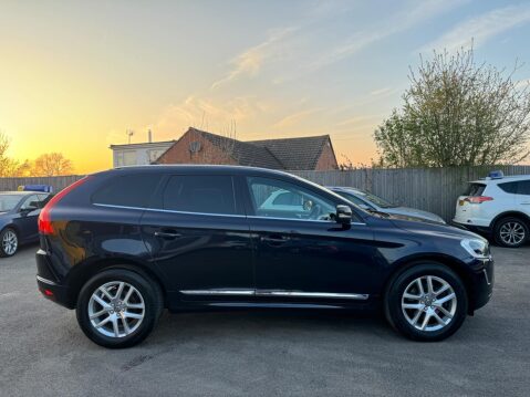 Volvo XC60 2.4 D5 SE Lux Nav Auto AWD Euro 6 (s/s) 5dr 8