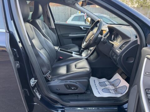 Volvo XC60 2.4 D5 SE Lux Nav Auto AWD Euro 6 (s/s) 5dr 17
