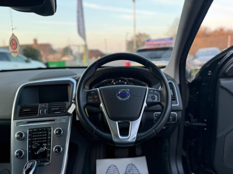 Volvo XC60 2.4 D5 SE Lux Nav Auto AWD Euro 6 (s/s) 5dr 29