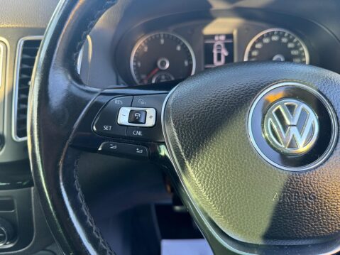 Volkswagen Sharan 2.0 TDI SEL DSG Euro 6 (s/s) 5dr 32