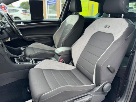 Volkswagen Golf 2.0 TSI BlueMotion Tech R 4Motion Euro 6 (s/s) 3dr 28