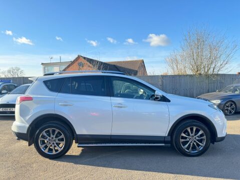 Toyota Rav4 2.0 D-4D Excel Euro 6 (s/s) 5dr 9