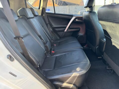 Toyota Rav4 2.0 D-4D Excel Euro 6 (s/s) 5dr 31