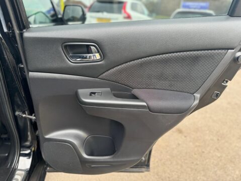 Honda CR-V 1.6 i-DTEC SE Plus Navi Euro 6 (s/s) 5dr 29