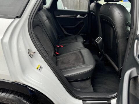 Audi Q3 1.4 TFSI CoD Black Edition Euro 6 (s/s) 5dr 34