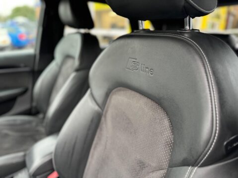 Audi Q3 1.4 TFSI CoD Black Edition Euro 6 (s/s) 5dr 44