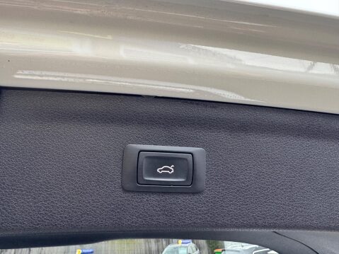 Audi Q3 1.4 TFSI CoD Black Edition Euro 6 (s/s) 5dr 60