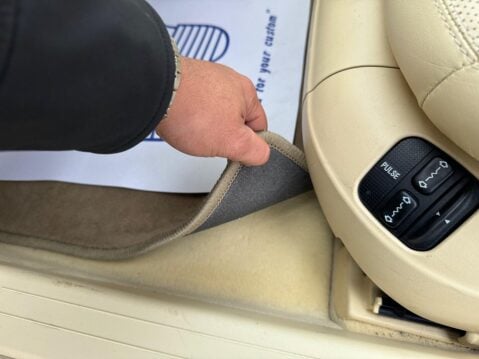 Mercedes-Benz S Class 5.0 S500 4dr 37