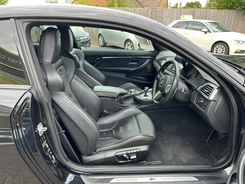 BMW M4 3.0 BiTurbo Competition DCT Euro 6 (s/s) 2dr 11
