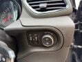 Vauxhall Grandland X 1.2 Turbo SRi Nav Euro 6 (s/s) 5dr 32