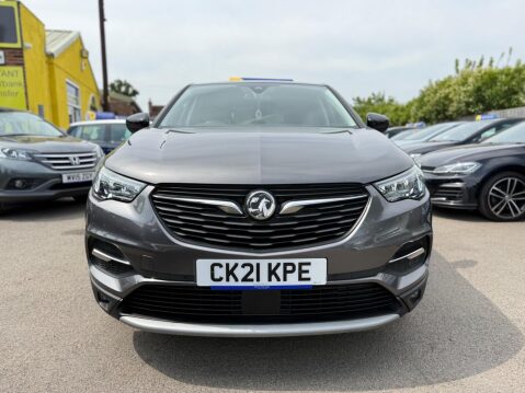 Vauxhall Grandland X 1.2 Turbo SRi Nav Euro 6 (s/s) 5dr 3