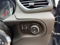Vauxhall Grandland X 1.2 Turbo SRi Nav Euro 6 (s/s) 5dr 32