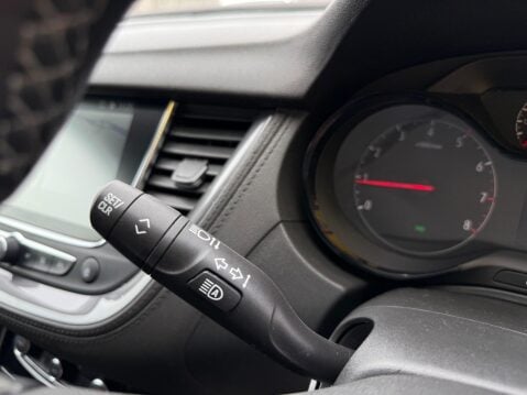 Vauxhall Grandland X 1.2 Turbo SRi Nav Euro 6 (s/s) 5dr 29