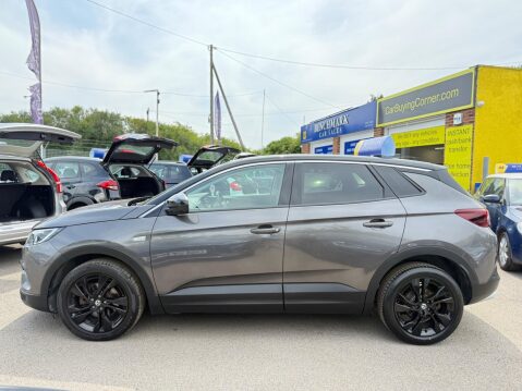 Vauxhall Grandland X 1.2 Turbo SRi Nav Euro 6 (s/s) 5dr 12