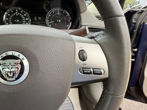 Jaguar XK 5.0 V8 Portfolio Auto Euro 5 2dr 44