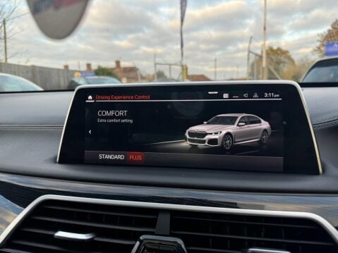 BMW 7 Series 3.0 740d M Sport Auto xDrive Euro 6 (s/s) 4dr 51