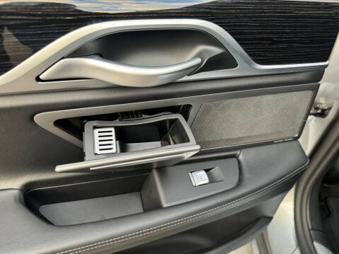 BMW 7 Series 3.0 740d M Sport Auto xDrive Euro 6 (s/s) 4dr 32