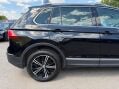 Volkswagen Tiguan 2.0 TDI SE Navigation DSG 4Motion Euro 6 (s/s) 5dr 7