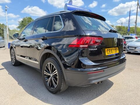 Volkswagen Tiguan 2.0 TDI SE Navigation DSG 4Motion Euro 6 (s/s) 5dr 12