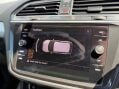 Volkswagen Tiguan 2.0 TDI SE Navigation DSG 4Motion Euro 6 (s/s) 5dr 47