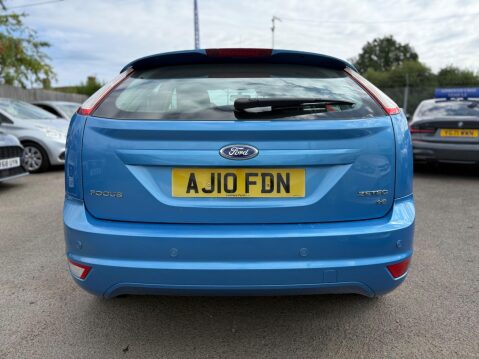 Ford Focus 1.6 Zetec 5dr 7