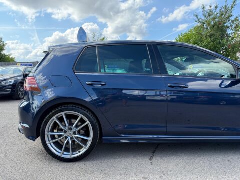 Volkswagen Golf 2.0 TSI BlueMotion Tech R 4Motion Euro 6 (s/s) 5dr 7