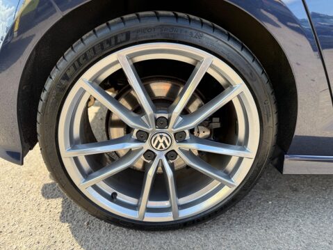 Volkswagen Golf 2.0 TSI BlueMotion Tech R 4Motion Euro 6 (s/s) 5dr 29