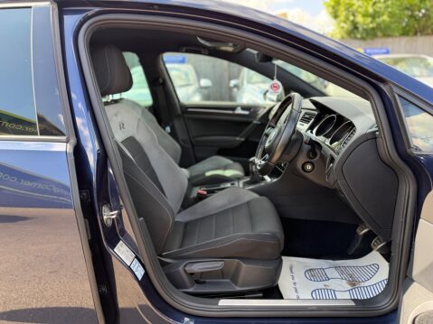 Volkswagen Golf 2.0 TSI BlueMotion Tech R 4Motion Euro 6 (s/s) 5dr 19