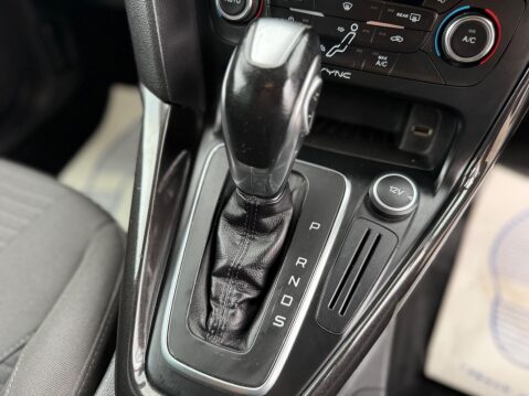 Ford Focus 1.6 Titanium Powershift Euro 6 5dr 27