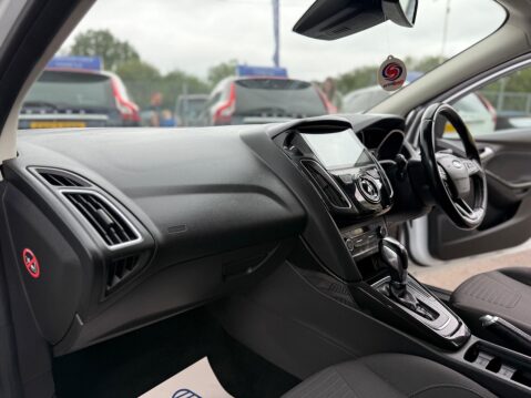 Ford Focus 1.6 Titanium Powershift Euro 6 5dr 19