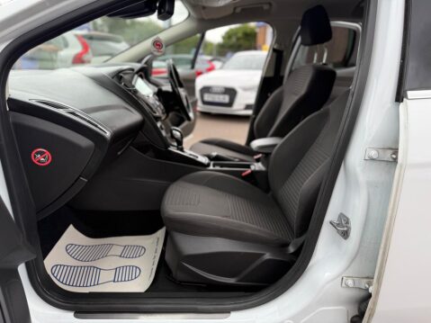 Ford Focus 1.6 Titanium Powershift Euro 6 5dr 20